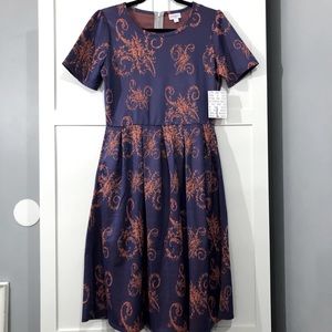 NWT LuLaRoe Amelia dress Size L